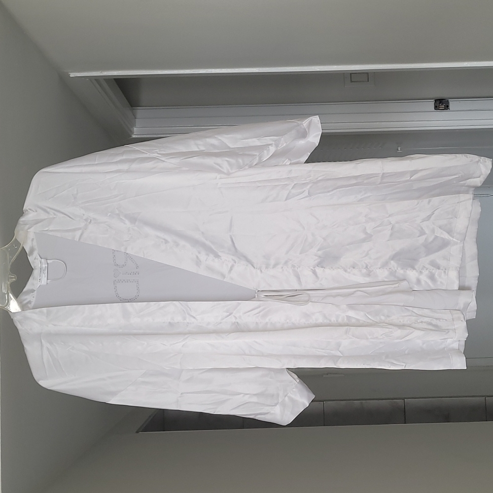 Victoria Secret Bridal Robe - Picture 5 of 9